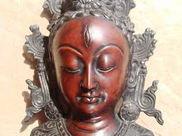 Tibetische Masken, Skulptur des Hindu-Gottes Shiva, der Zerstörer und Maske  von Tara, Herrin der magischen Künste, handgefertigte Tara-Wand,  spirituelle Geschenke