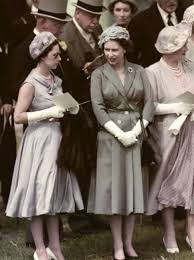 Princess margaret was the younger daughter of king george vi and queen elizabeth the queen mother, and sister to the queen. Elizabethii Her Majesty Queen Elizabeth With Her Sister Princess Margaret And Their Mum The Queen Mothe Princess Margaret Queen Elizabeth Ii Elizabeth Ii