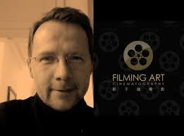 Reconocido crítico de cine y filósofo francés