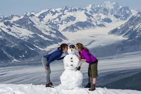 Ich möchte ihn jetzt mit einem romantischen abend überraschen. Picknick Beim Winter Ausflug Das Brauchst Du Furs Schnee Abenteuer