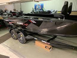 View a wide selection of alumacraft competitor 205 boats for sale in your area, explore detailed information & find your next boat on boats.com. 2021 Alumacraft 205 Competitor Tiller For Sale In Chatham On Howell S Marine Sales Service Chatham On 519 360 9202