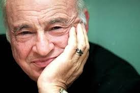 Edgar Morin publica romance sobre a juventude aos 102 anos