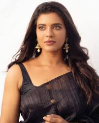 270+ Aishwarya Rajesh Photos: Find Latest HD Images, Pictures, Stills &  Pics - Filmibeat