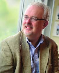 Gretchen Hewitt's Instagram, Twitter & Facebook