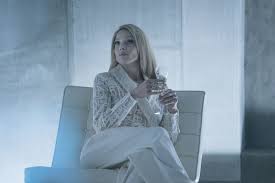 Kristin Lehman In Season 1 Of Altered Carbon Photo Katie Yu Netflix Alteredcarbon Ybinge Inickr Bingeworthy Bingewatch Netflix