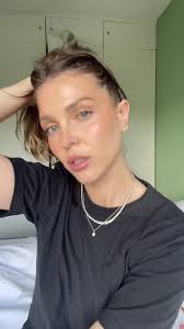 Get Glowing Skin with Chanel Baume Essentiel Highlighter