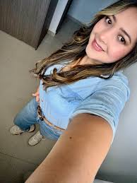 Geraldine Jiménez (@geraldinejimenezr)