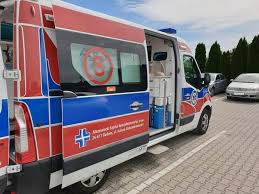Nyski szpital ma oddział ratunkowy z dojazdem karetek w podziemnej części budynku. Siemiatycze Pacjent Umarl W Karetce Przed Drzwiami Szpitala To Nie Byl Covid 19 Znamy Szczegoly Bialystok Super Express