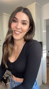 Kathy Kelley's Instagram, Twitter & Facebook