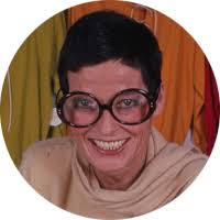 Family relationship of Liz Claiborne and Cokie Roberts via William Claiborne