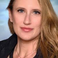 Leanne Sellers's Instagram, Twitter & Facebook