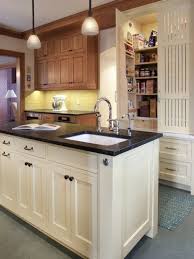Marmoleum Floor In Slate Grey Craftsman Kitchen Kitchen Remodel House And Home Magazine