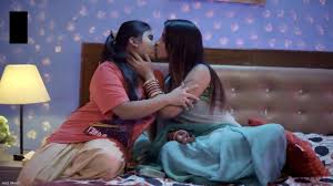 Indian Aunty Seduced By Lesbian Nanad - EPORNER
