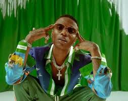International superstar and canadian r&b singer, justin bieber seems to be the latest fan of the tune and sound of nigerian star ayodeji balogun, popularly know as wizkid. Essence Is The Biggest Song In The World Wizkid Boasts