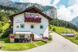 Cristina offers a large number of apartments, situated either directly on the slope, in the nice village centre or outside in quiet location. The 10 Best Santa Cristina Valgardena Vacation Rentals Apartments With Photos Tripadvisor Book Vacation Rentals In Santa Cristina Valgardena Italy
