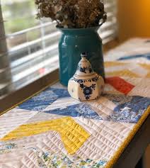 Spring Flying Geese Table Runner Handmade Quilt Home Decor Arrow Tabletop Summer Colorful Table Topper Gift In 2020 Handmade Table Runner Colorful Table Table Runners