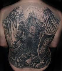 Y tu bendito san miguel, con tu fuerza, poder y espada, humillados y vencidos los traerás a mis pies y a la fuerza, poder y espada de san miguel arcángel. El Simbolismo Del Tatuaje De Angeles Tipos Y Consejos