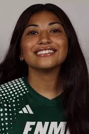 Elizabeth Napoles's Instagram, Twitter & Facebook