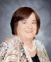 Claire Auger's Instagram, Twitter & Facebook