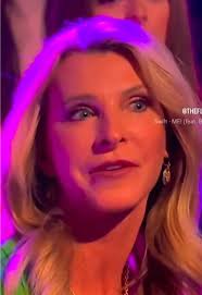 Joan Vassos Before After