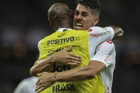 This is the market value site of corinthians sao paulo player danilo avelar which shows the market with a market value of £1.80m, danilo avelar is ranked number 3.370 among all players worldwide. Corinthians Recebe Proposta Arabe Por Danilo Avelar Clube E Lateral Recusam Corinthians Globoesporte