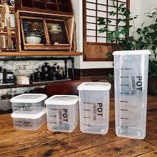 値段以上に使える 100均収納アイテム 10選 収納 食品保存容器 ダイソー