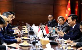 Perhaps i was so enamoured by what i thought was the ingenuity and brilliance of (the tt system) that i got blindsided.. Menko Luhut Terima Menlu Singapura Y M Dr Vivian Balakrishnan Di Kantor Maritim