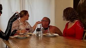 Mistress April whips her severely - XNXX.COM