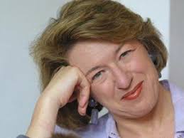 La escritora Laura Freixas dice que el 9N no piensa participar en el  butifarréndum