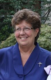 Ann Eaves's Instagram, Twitter & Facebook