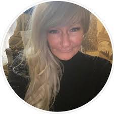 Isabella Johnson's Instagram, Twitter & Facebook