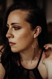 Lea Dombrowski's Instagram, Twitter & Facebook