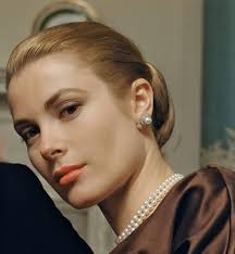 Grace Kelly Had Beautiful Face Bone Structure Perfectly Proportioned A Classic Beauty Princess Grace Kelly Grace Kelly Princess Grace