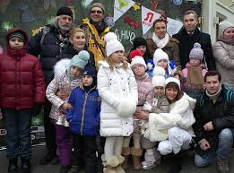 Их брак считают идеальным, но возможно ли хранить друг другу верность на протяжении 20 лет? Kseniya Alferova I Egor Beroev Ustroili Prazdnik Dlya Udivitelnyh Detej Hello Russia