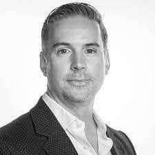 Mandy Heminger's Instagram, Twitter & Facebook