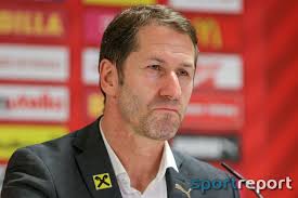 Franco foda former footballer from germany sweeper last club: Kabarettist Alex Kristan Das Spielsystem Von Franco Foda Ist Nicht Nur Unattraktiv Sondern Auch Uberaltet