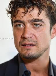 Notizie, foto e video su riccardo scamarcio, tutti gli aggiornamenti da leggo.it. Riccardo Scamarcio Actor Filmography Photos Video
