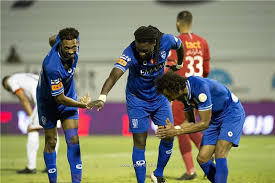 الهلال السعودي والدحيل القطري يتصدران. Ø§Ù„Ù‡Ù„Ø§Ù„ Ø§Ù„Ø³Ø¹ÙˆØ¯ÙŠ ÙŠØ¶Ø¹ Ù„Ù…Ø³Ø§ØªÙ‡ Ø§Ù„Ø£Ø®ÙŠØ±Ø© Ø¹Ù„Ù‰ ØµÙÙ‚Ø© Ø¨Ø±Ø§Ø²ÙŠÙ„ÙŠØ©