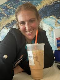 All day. #coffeeaddict #dunkin f my house if myhouseifivedinbikinibotto i  lived in bikini bottom ४ *3 DUNKIN'