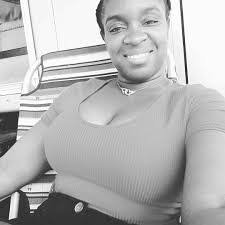 Shawanda Woods's Instagram, Twitter & Facebook