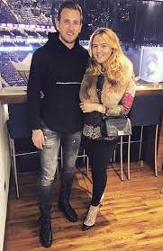 Harry kane and his girlfriend katie goodland have welcomed their second child, a woman referred to as vivienne jane kane. Harry Kane Girlfriend Katie Goodland Speaks Out On England Defeat On Instagram Celebrity News Showbiz Tv Express Co Uk