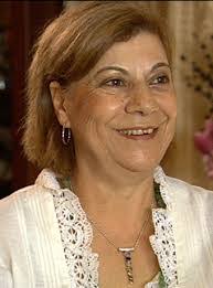 Lynne Sewell's Instagram, Twitter & Facebook