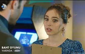 Dizi hayranları zaten cemre baysal ile aytaç şaşmaz ikilisinin çok iyi bir seçim i̇ki genç oyuncunun baht oyunu isimli romantik komedi dizisinde buluşması gerçekleşti. Baht Oyunu Dizisi Ada Kimdir Sevgilisi Instagrami Cemre Baysel Dizi Oyuncu