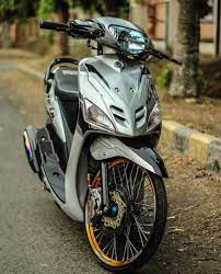 Halo mas dab.kali ini motoblast akan buatin modif striping yamaha mio sporty versi yang smile ya.bukan yang mata kucing.dengan tema film kartun saint seiya jaman bahula dulu.dengan di aplikasikan di mio warna dasar hitam.penasaran? 28 Kumpulan Modifikasi Motor Mio Sporty Terbaru Terbaik 2021 Kanalmu