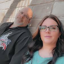 Who are good tarot readers in Moon Township for a wedding reception?