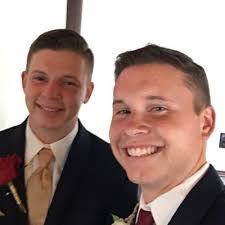 Justin Finger's Instagram, Twitter & Facebook