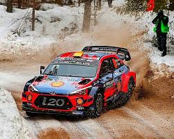 2019 Rally Sweden Hyundai S Thierry Neuville Blazing Through Rally Sweden S Opening Superspecial Stage Neuville Posted The Fastest Rally Hyundai Sports Car
