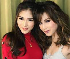 Ang samahang toni at alex mula noon. Toni Gonzaga To Sister Alex Gonzaga You Always Always Have Me Showbiz Chika