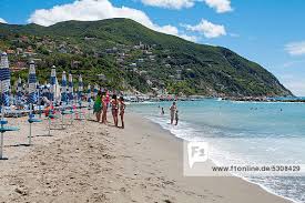 All year long every day. Strand In Moneglia Riviera Di Levante Italien Europa