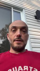 Les Français du Québec: Elvis Impersonator Time Out